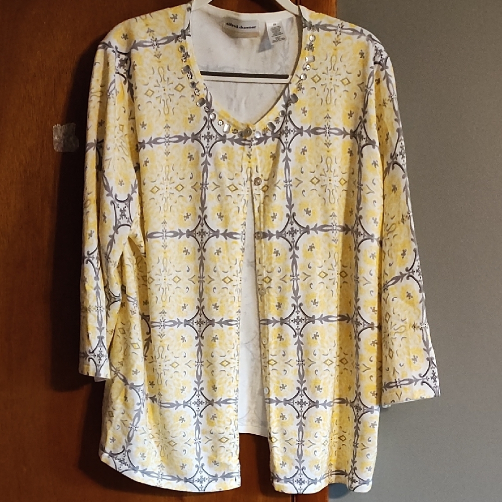 Alfred Dunner Yellow and White Boxy Cardigan